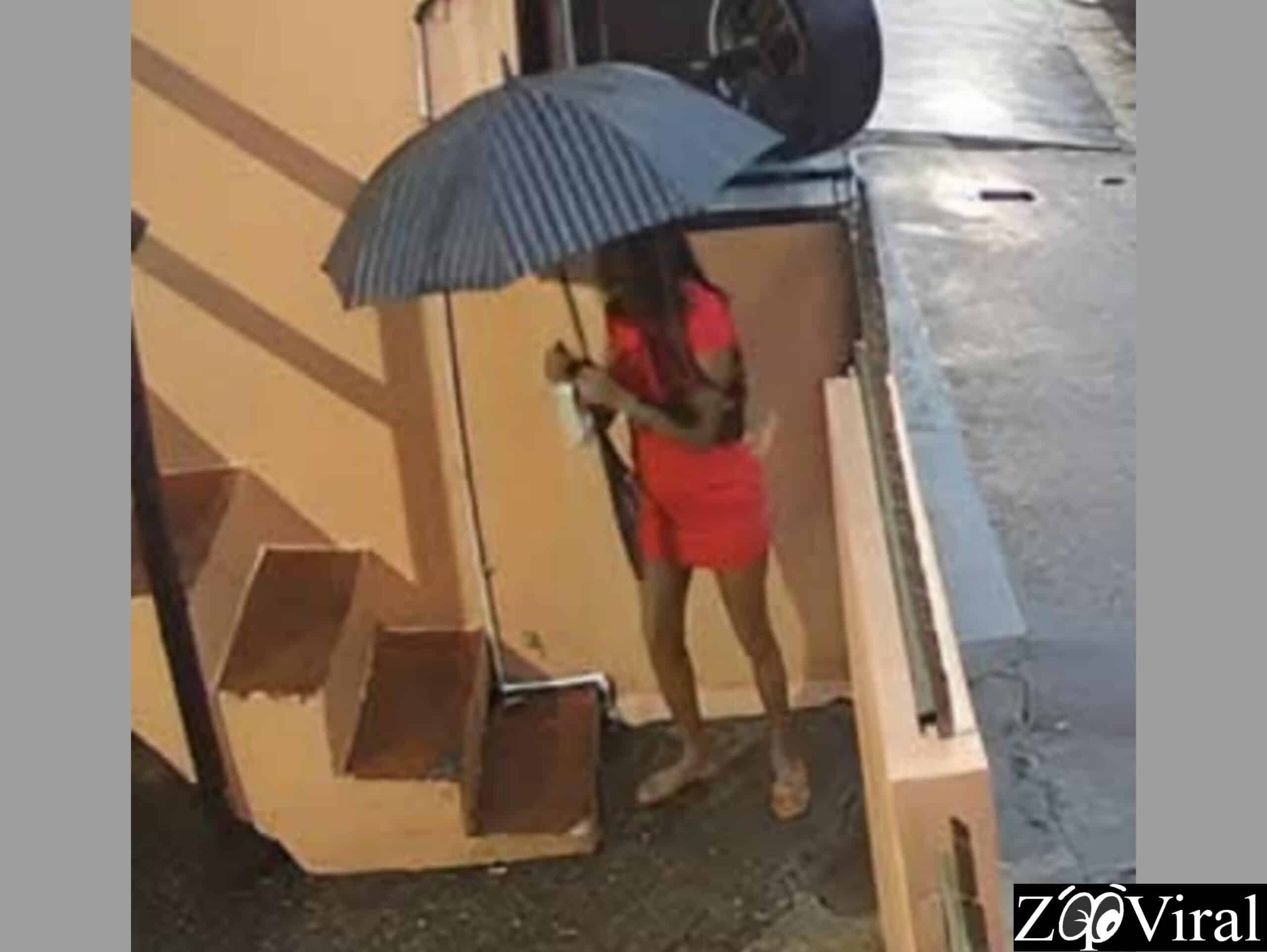 Mujer incidente en escalera